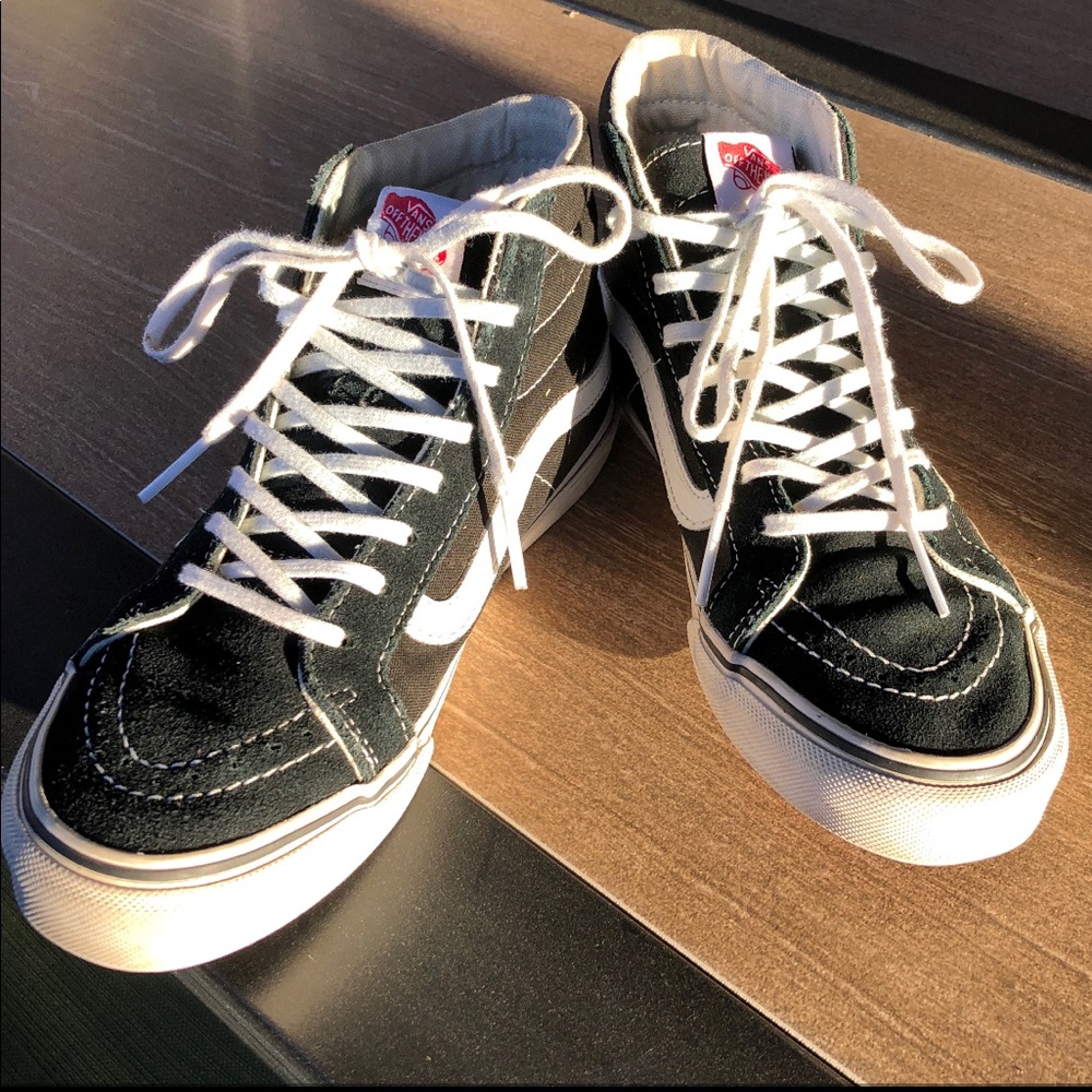 SK8-Hi Vans